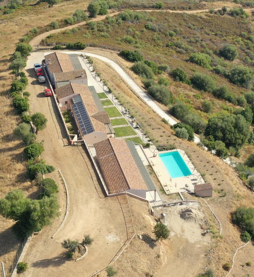 Azienda Agrituristica La Janna Di La Faj Будони Экстерьер фото