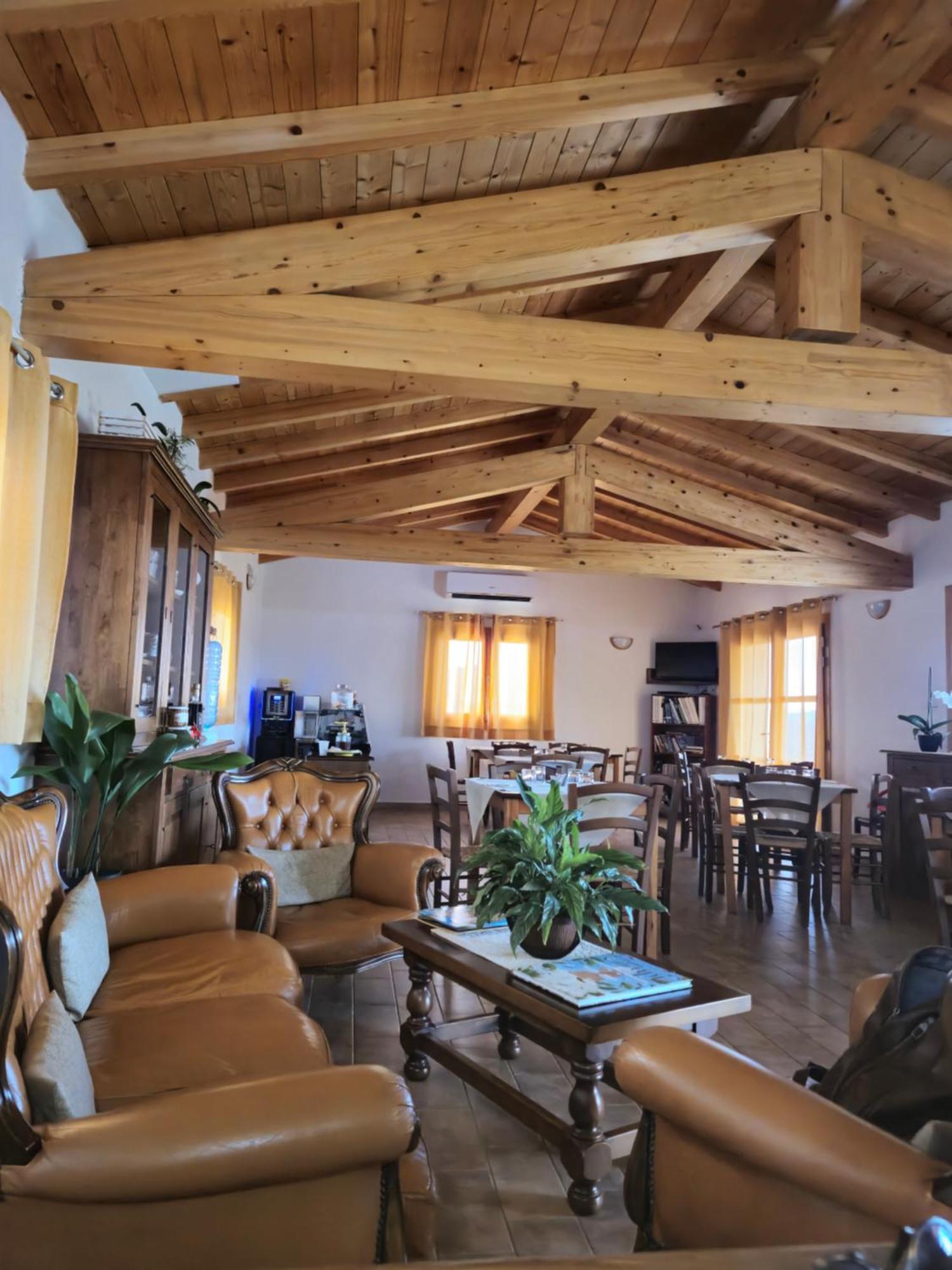 Azienda Agrituristica La Janna Di La Faj Будони Экстерьер фото