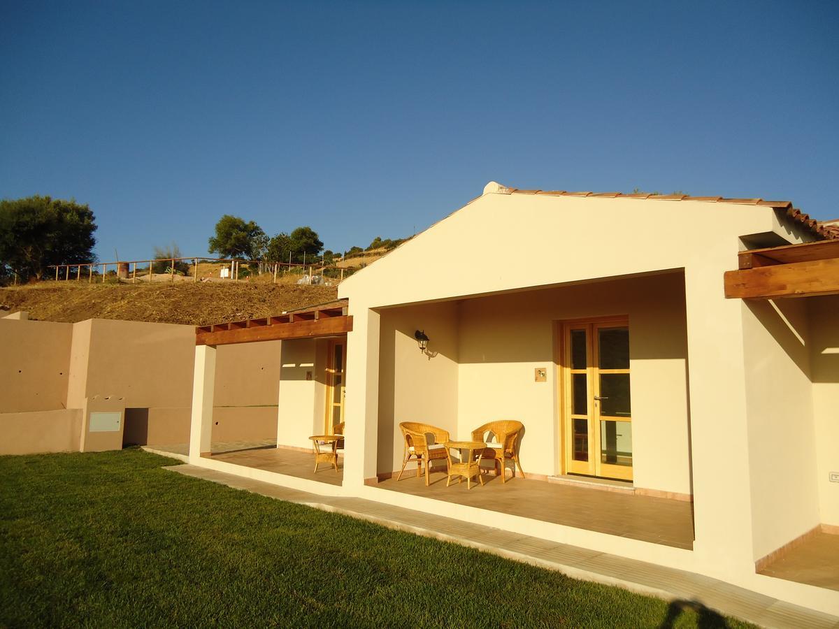 Azienda Agrituristica La Janna Di La Faj Будони Экстерьер фото