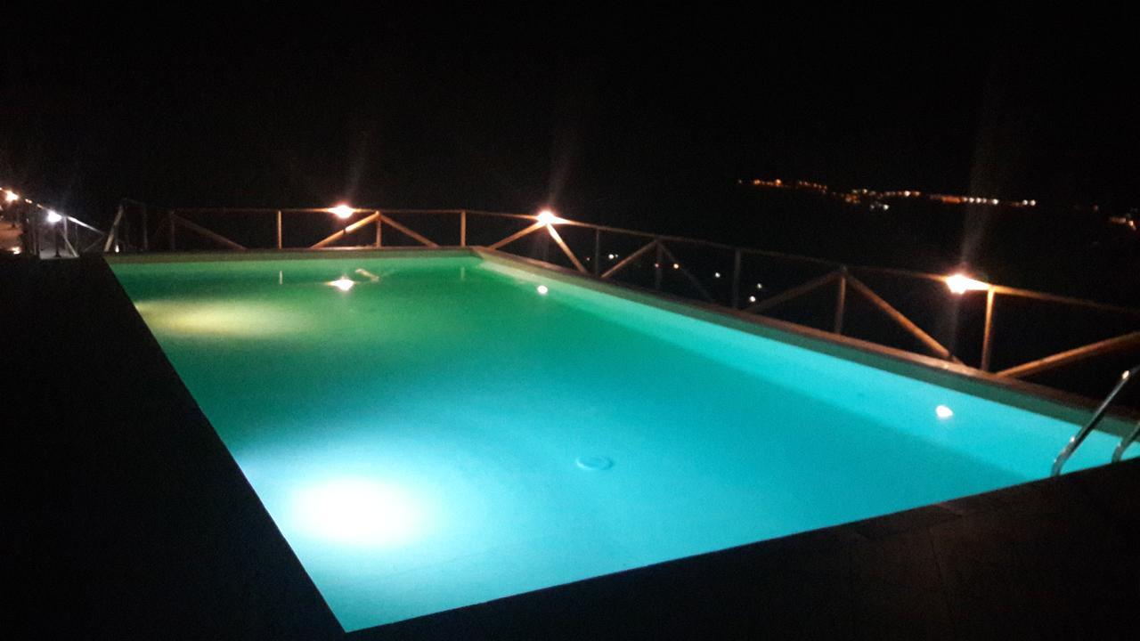 Azienda Agrituristica La Janna Di La Faj Будони Экстерьер фото
