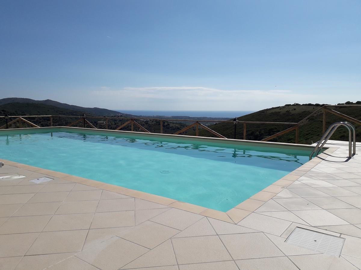 Azienda Agrituristica La Janna Di La Faj Будони Экстерьер фото